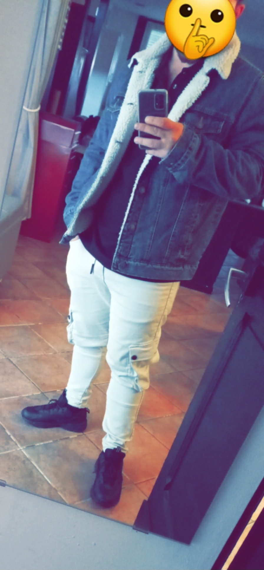 Romin, 22 ans, Brèches